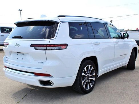 Used 2022 Jeep Grand Cherokee L Overland w/ Luxury Tech Group IV image 4