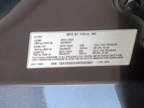 Used 2024 Tesla Model Y Long Range image 27