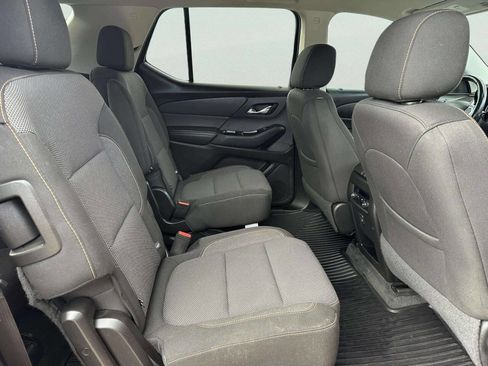 Used 2019 Chevrolet Traverse LT AWD/4WD image 17