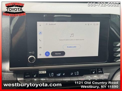 Used 2025 Toyota Camry SE w/ Convenience Package AWD/4WD image 29