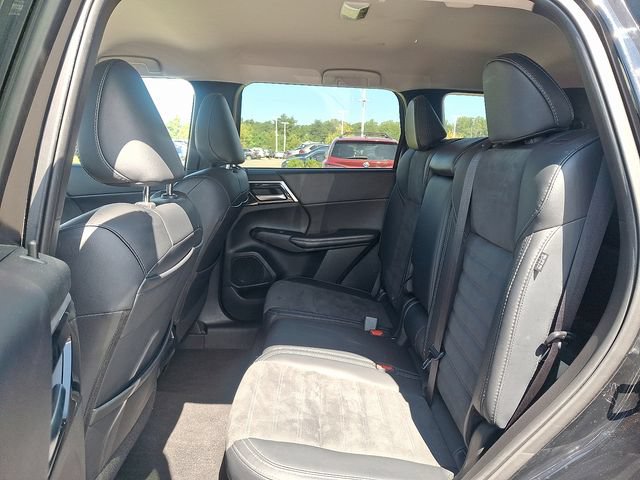 Used 2024 Mitsubishi Outlander SE AWD/4WD image 10
