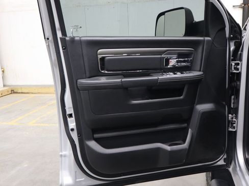 Used 2018 RAM 2500 Laramie w/ Sport Appearance Group image 18