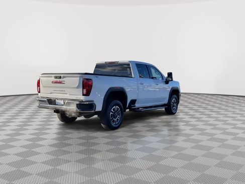 Used 2022 GMC Sierra 2500 SLE w/ SLE Value Package; image 8