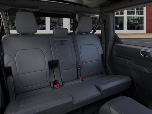 New 2026 Ford Bronco Outer Banks w/ Sasquatch Package AWD/4WD image 11