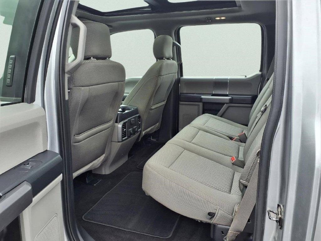 Used 2020 Ford F150 XLT w/ Equipment Group 302A Luxury AWD/4WD image 23