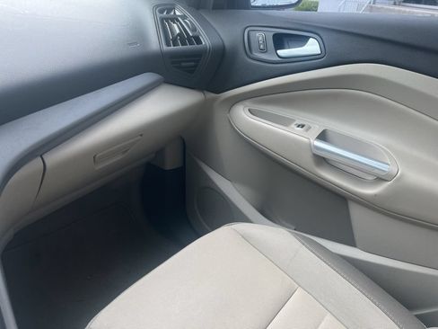 Used 2013 Ford Escape SE FWD image 24