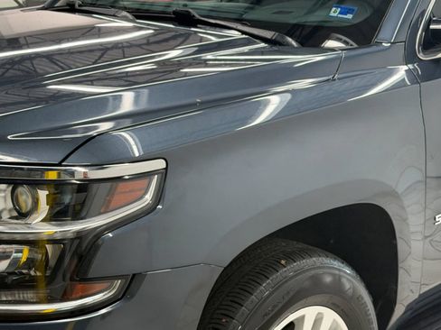 Used 2020 Chevrolet Suburban LT AWD/4WD image 4