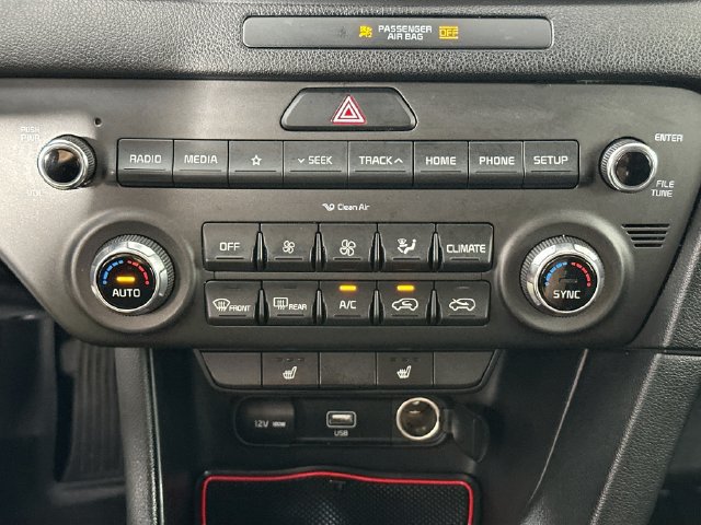 Used 2020 Kia Sportage LX w/ LX Popular Package AWD/4WD image 13
