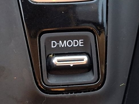 Used 2019 INFINITI QX50 Luxe w/ Navigation Package image 24