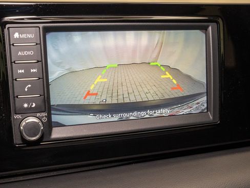 Certified 2025 Nissan Kicks S image 13