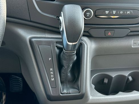 New 2026 Ford Transit 250 148 Medium Roof image 30