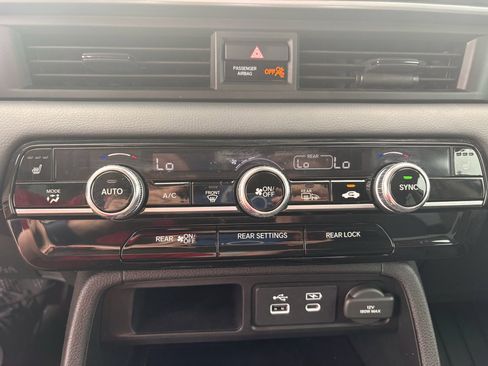 Certified 2025 Honda Pilot EX-L image 21