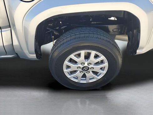 Used 2024 Toyota Tacoma SR5 image 21
