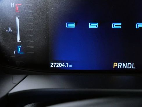 Certified 2025 Ford Escape ST-Line AWD/4WD image 15