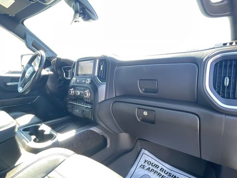 Used 2023 GMC Sierra 2500 Denali w/ Technology Package AWD/4WD image 29
