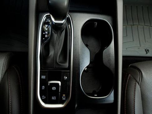 Used 2020 Hyundai Santa Fe Limited image 24