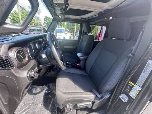 Used 2020 Jeep Wrangler Unlimited Sport AWD/4WD image 13