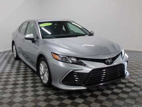 Used 2024 Toyota Camry LE FWD image 8