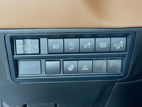 New 2026 Toyota Tundra 1794 Edition AWD/4WD image 10