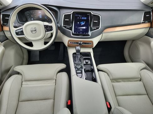 Used 2017 Volvo XC90 T6 Inscription w/ Vision Package AWD/4WD image 18