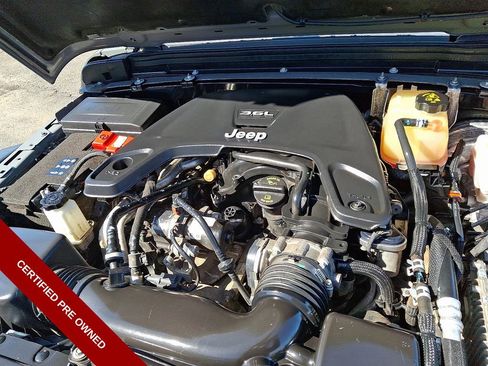 Used 2021 Jeep Wrangler Unlimited Rubicon w/ Dual Top Group image 29