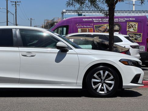 Used 2023 Honda Civic LX image 33