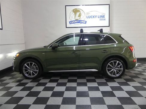 Used 2021 Audi Q5 e Premium Plus w/ Premium Plus Package AWD/4WD image 7