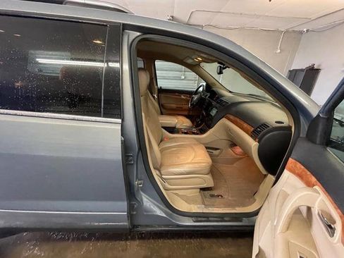 Used 2007 Saturn Outlook XR w/ Premium Trim Pkg image 29
