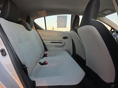 Used 2014 Toyota Prius C One image 21