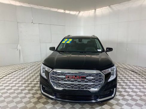 Used 2022 GMC Terrain Denali w/ LPO, Floor Liner Package AWD/4WD image 21