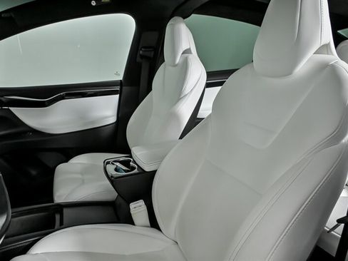 Used 2017 Tesla Model X 75D image 18