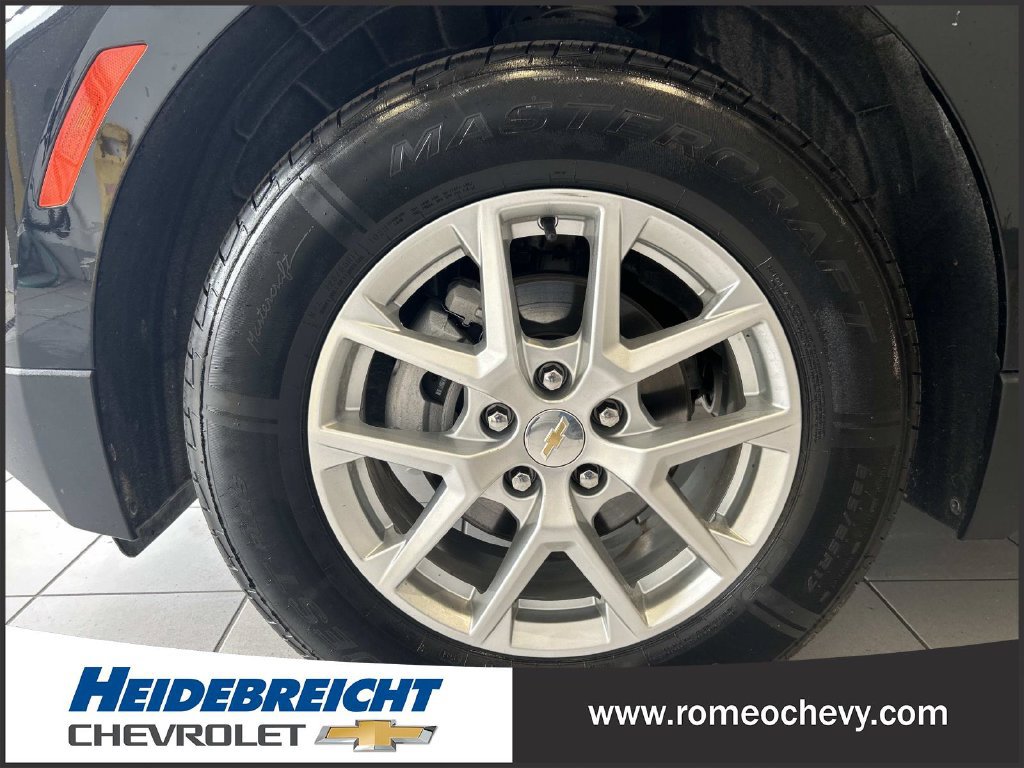 Certified 2023 Chevrolet Equinox LT AWD/4WD image 7