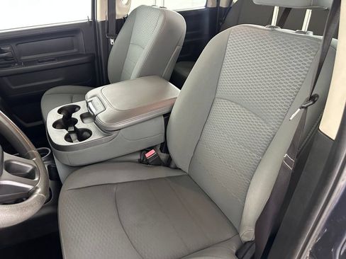Used 2013 RAM 2500 Tradesman w/ Chrome Appearance Group AWD/4WD image 19