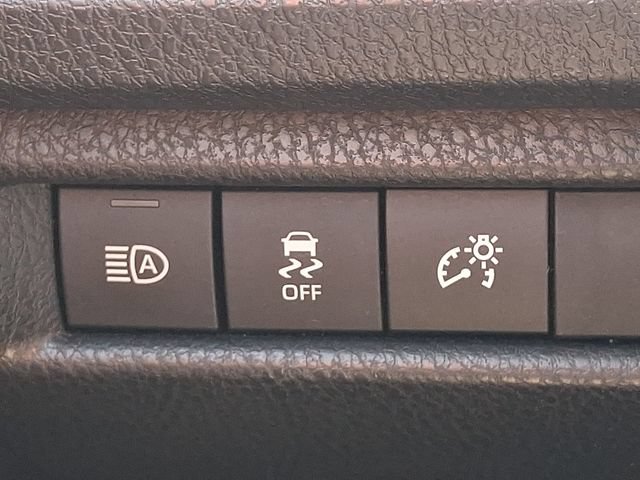 Used 2026 Toyota Camry SE FWD image 23