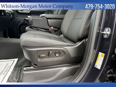 Used 2022 Chevrolet Silverado 1500 LT AWD/4WD image 17