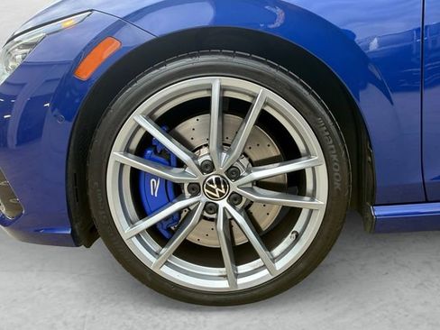 Used 2024 Volkswagen Golf R image 23