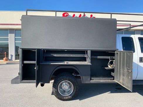 Used 2003 Ford F350 162  W.B. 4D image 36