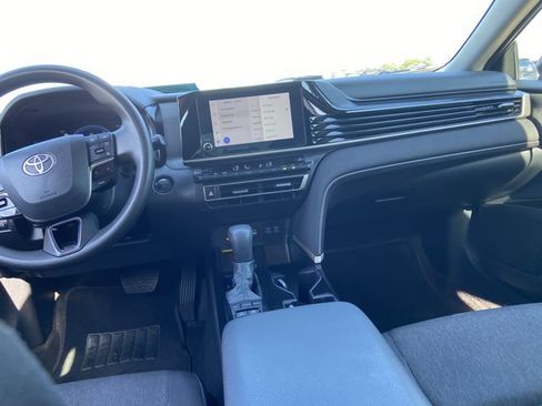 Used 2025 Toyota Camry LE FWD image 16