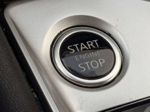 Used 2025 Nissan Altima 2.5 SR FWD image 30