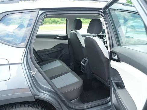 Used 2025 Volkswagen Taos S AWD/4WD image 22
