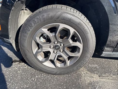 Used 2022 Ford Maverick XLT image 44