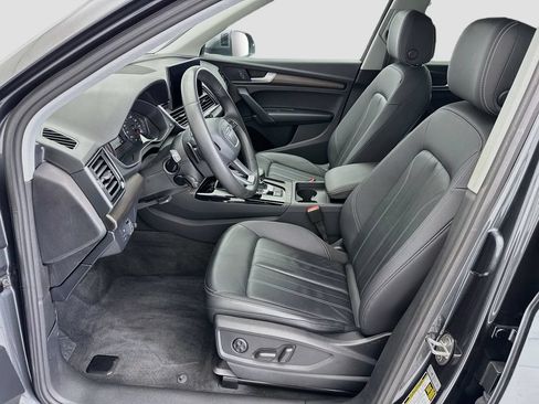Used 2023 Audi Q5 2.0T Premium w/ Convenience Package AWD/4WD image 17