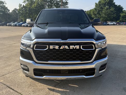 New 2026 RAM 1500 Big Horn AWD/4WD image 3