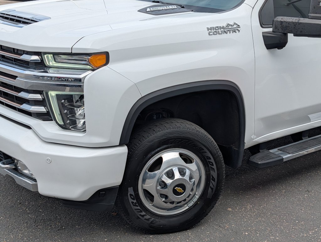 Used 2022 Chevrolet Silverado 3500 High Country w/ Safety Package II AWD/4WD image 29
