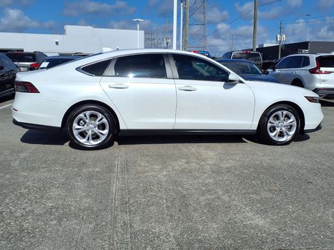 Used 2026 Honda Accord LX image 24