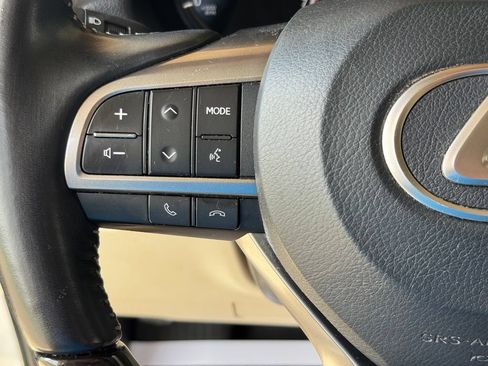 Used 2022 Lexus GX 460 Luxury w/ Accessory Package AWD/4WD image 24