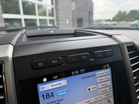 Used 2019 Ford F350 Platinum w/ Platinum Ultimate Package AWD/4WD image 31