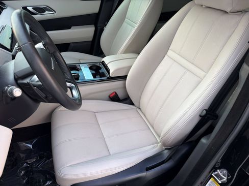 Used 2019 Land Rover Range Rover Velar S AWD/4WD image 5