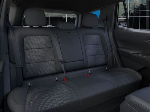 New 2026 Chevrolet Equinox LT image 17