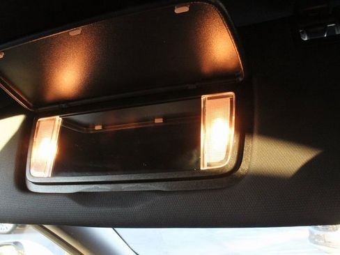 New 2025 Buick Envista Avenir image 38